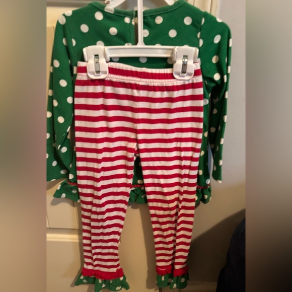 Christmas Outfit size 4 - Picture 3 of 4